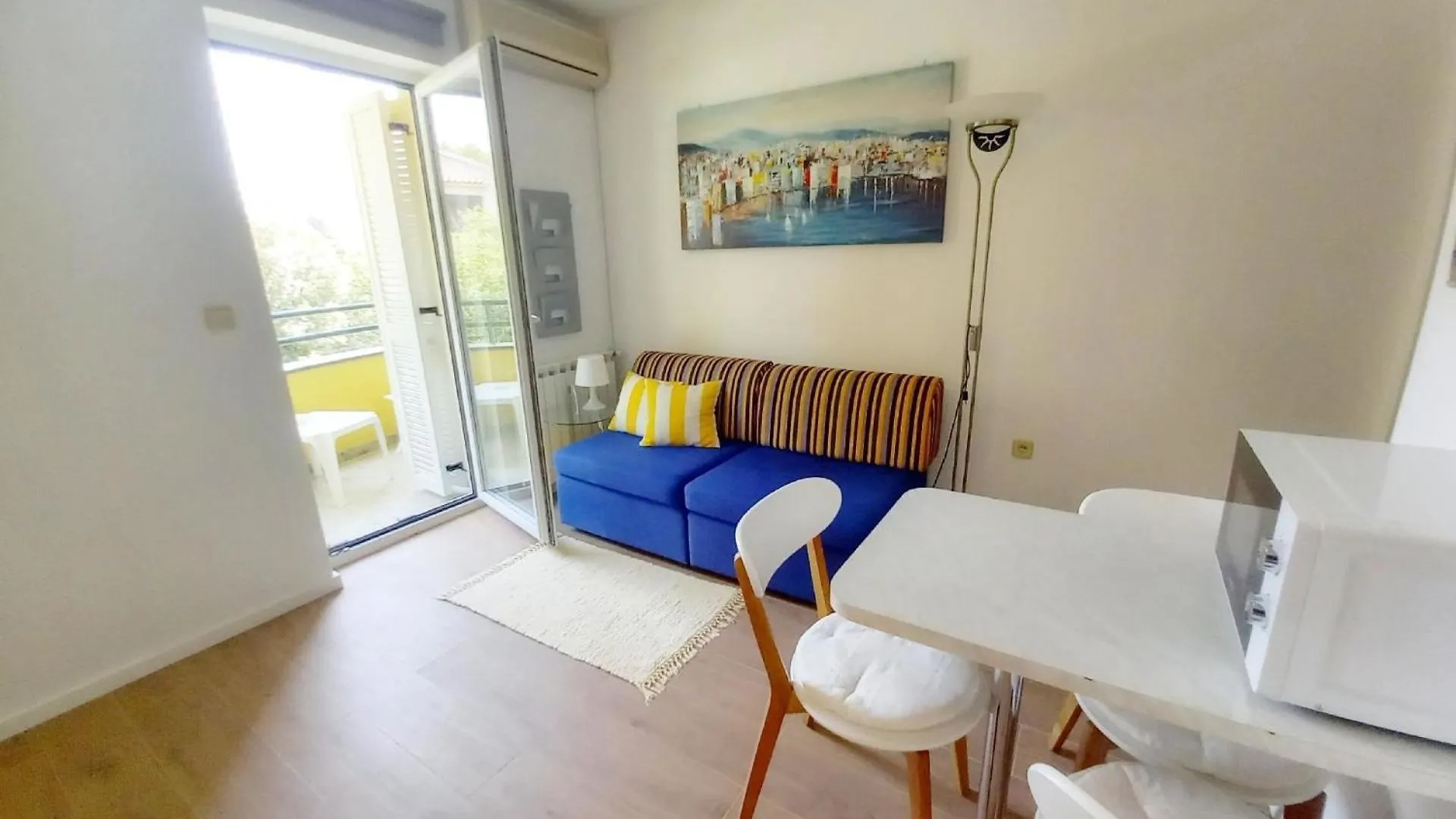 Ferienwohnung Fuer 3 Personen Ca 33 M In Pula, Istrien Pula Und Umgebung Apartment